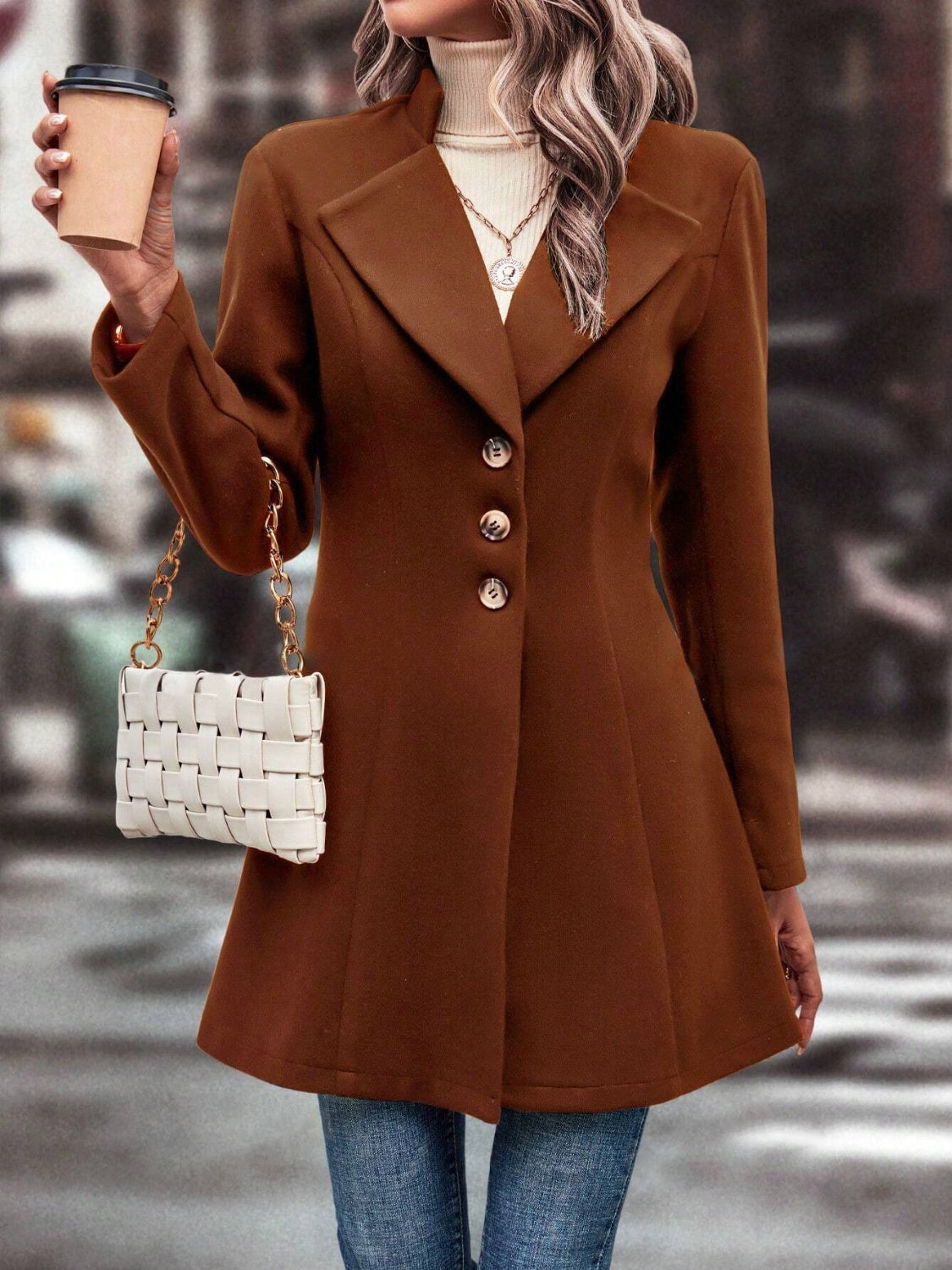 Stylish Lightweight Buttoned Coat for Everyday Wear