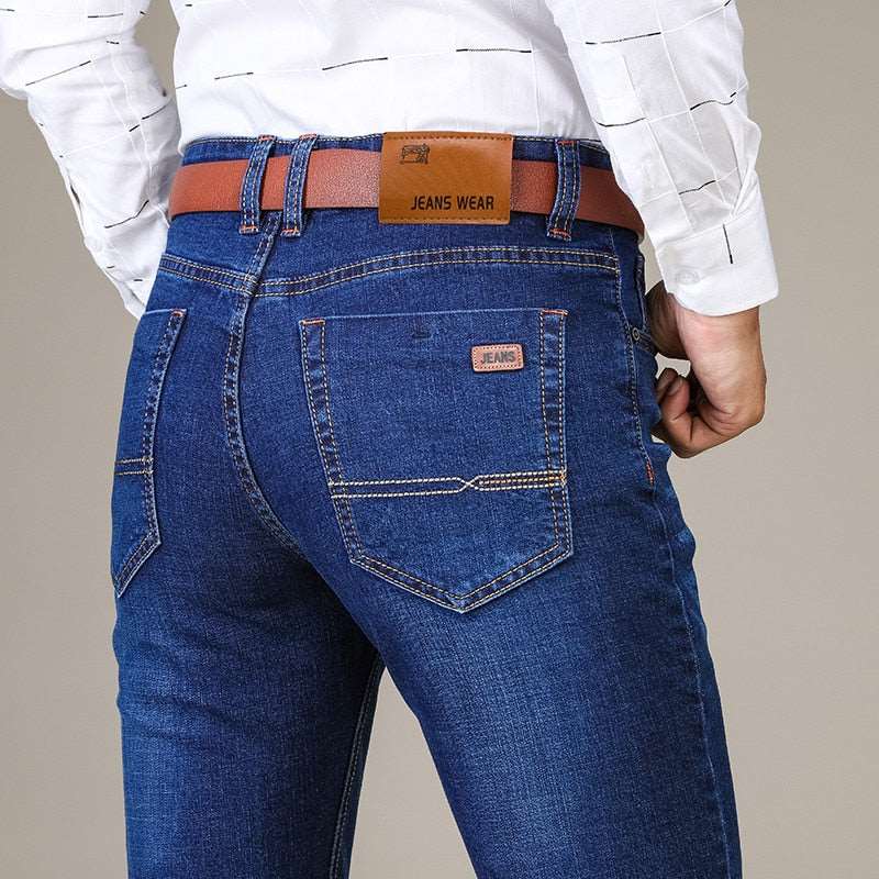 Men's Casual Straight-legged Stretch Jeans 