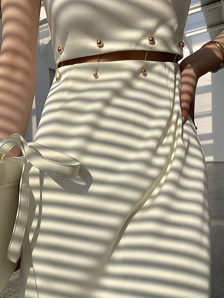 The Roxy Round Neck/ Short Sleeve/ High Waist Midi Dress 