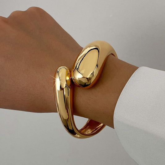 The Nichole Collection Gold-Chunky Gold Bangle Adjustable Twist Cuff Bracelet